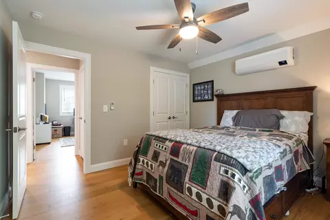 Bedroom - 10 Banner Dr, Dover, NH 03820 photo 6 of 7