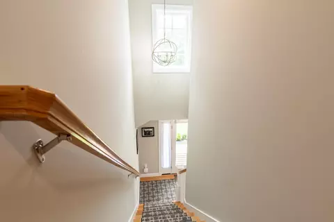 Entry Way - 10 Banner Dr, Dover, NH 03820 photo 2 of 4