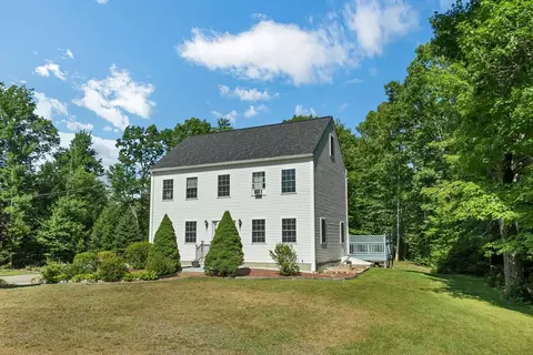 37 Cherub Dr, Farmington, NH 03835