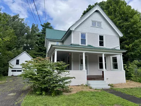 410 Main St, Derby Line, VT 05830