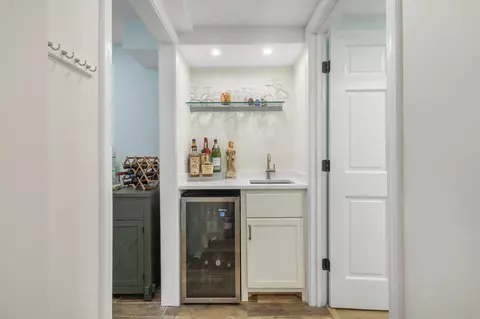 Entry Way - 2 Fox St, Windham, NH 03087 photo 6 of 6