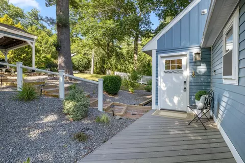 Exterior - 2 Fox St, Windham, NH 03087 photo 1 of 16