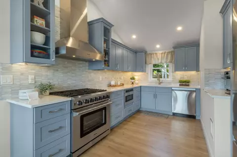 Kitchen - 2 Fox St, Windham, NH 03087 photo 1 of 3