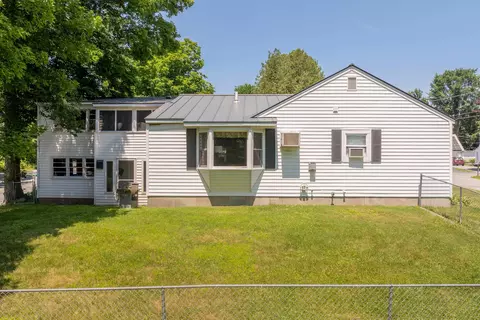 9 Placid Sq, Lebanon, NH 03766