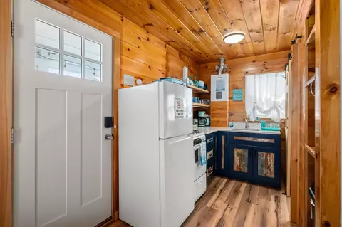 Kitchen - 16 Riverview Ter, Hampton, NH 03842 photo 1 of 4