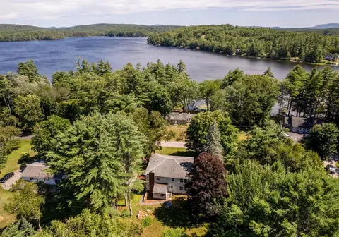 8 Mirror Lake Dr, Tuftonboro, NH 03853