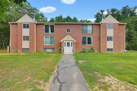 Exterior - 6 Brookside Dr #2, Exeter, NH 03833 photo 1 of 8