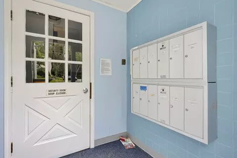 Entry Way - 6 Brookside Dr #2, Exeter, NH 03833 photo 2 of 2