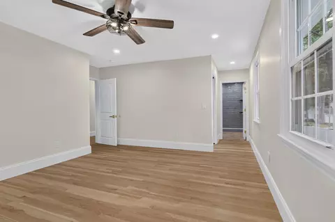 Bedroom - 91 Carolan Ave, Hampton, NH 03842 photo 1 of 5