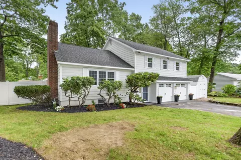 Exterior - 91 Carolan Ave, Hampton, NH 03842 photo 8 of 8