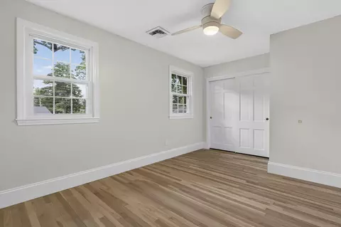 Bedroom - 91 Carolan Ave, Hampton, NH 03842 photo 5 of 5