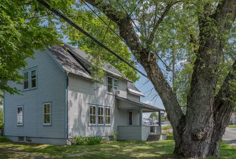 515 Washington Hwy, Morristown, VT 05661