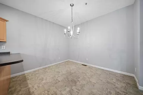 Dining - 34 Mammoth Rd #18, Hooksett, NH 03106 photo 2 of 2