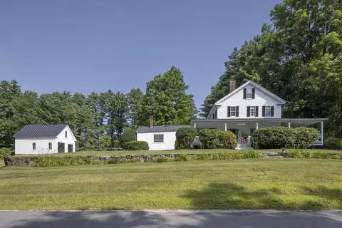 975 Rollins Rd, Hopkinton, NH 03229