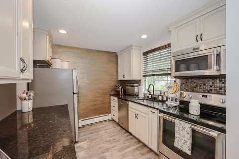 Kitchen - 1465 Hooksett Rd #117, Hooksett, NH 03106 photo 1 of 3