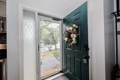 Entry Way - 1465 Hooksett Rd #117, Hooksett, NH 03106 photo 1 of 7