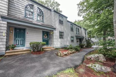 Exterior - 1465 Hooksett Rd #117, Hooksett, NH 03106 photo 3 of 6