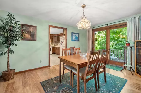 Dining - 2 Noel St, Hampton, NH 03842 photo 1 of 1