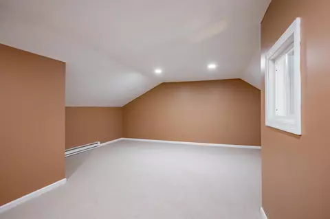 Bedroom - 3 Chandler Dr, Atkinson, NH 03811 photo 4 of 7