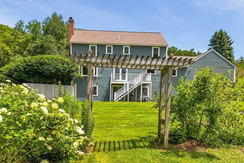 Exterior - 3 Gold Post Rd, Dover, NH 03820 photo 2 of 11