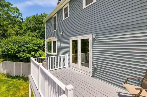 Exterior - 3 Gold Post Rd, Dover, NH 03820 photo 7 of 11