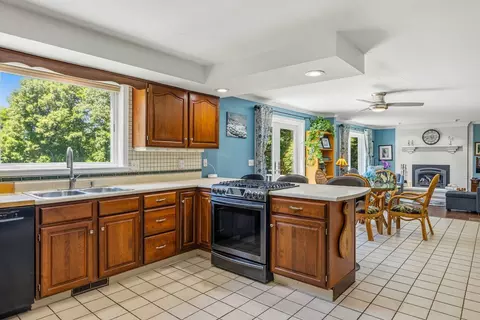 Kitchen - 3 Gold Post Rd, Dover, NH 03820 photo 1 of 3