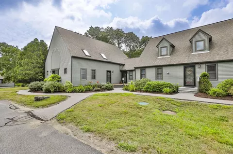 26 Montrose Dr #26, Stratham, NH 03885