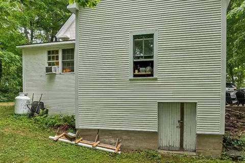 Exterior - 19 Stevens Ave, Meredith, NH 03253 photo 13 of 13