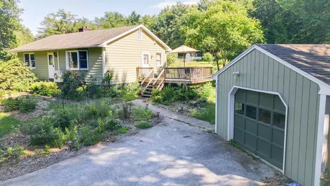 458 Campbell Rd, Rutland Town, VT 05701