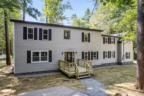 1305 Old Hillsboro Rd, Henniker, NH 03242