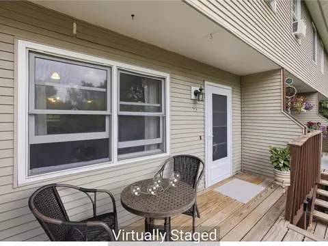 93 E Main St, Richmond, VT 05477