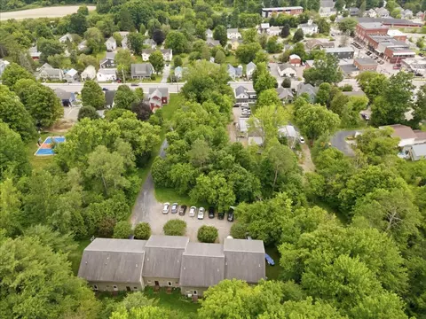 93 E Main St, Richmond, VT 05477