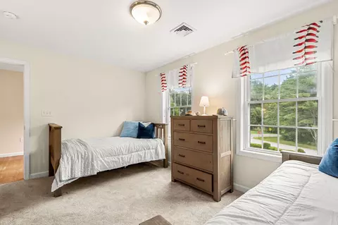Bedroom - 8 Leni Rd, Windham, NH 03087 photo 7 of 7