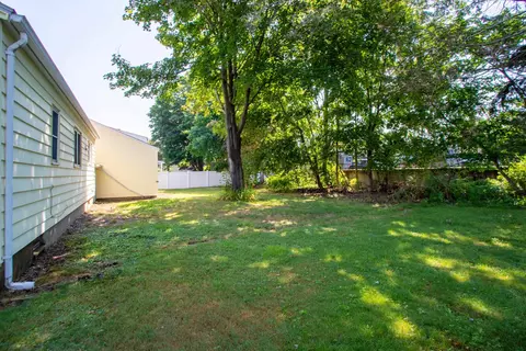 Exterior - 16 Tuck Rd, Hampton, NH 03842 photo 3 of 6