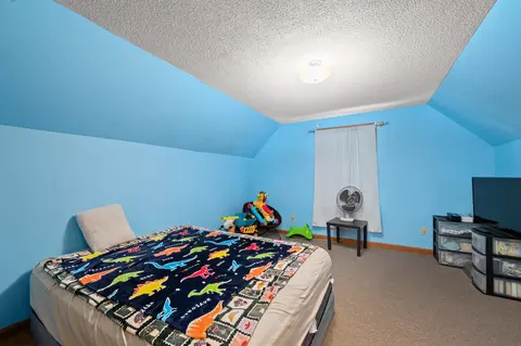 Bedroom - 46 Pine Hill Rd, Monroe, NH 03771 photo 3 of 3