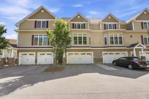 Exterior - 11 Manor Dr #C, Hooksett, NH 03106 photo 2 of 3