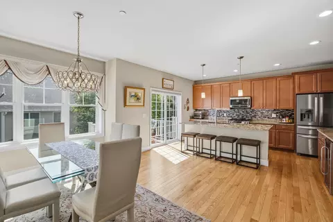 Dining - 11 Manor Dr #C, Hooksett, NH 03106 photo 3 of 3