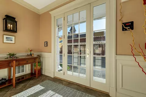 Entry Way - 61 Central Ave # -2, Wolfeboro, NH 03894 photo 2 of 2