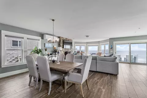 Dining - 4 Noreast Ln, Hampton, NH 03842 photo 1 of 3