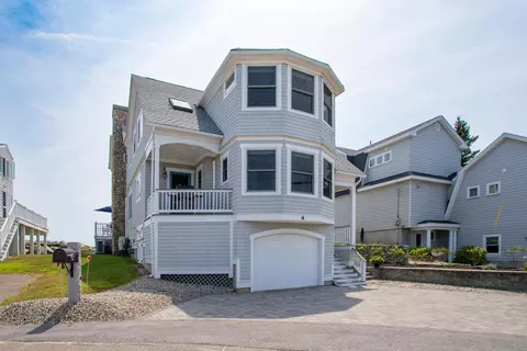 Exterior - 4 Noreast Ln, Hampton, NH 03842 photo 4 of 4