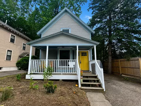 11 Alfred St, Burlington, VT 05401