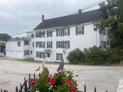 84 Nashua St, Milford, NH 03055