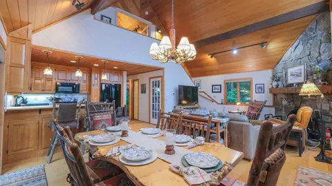 Dining - 99 Johnson Loop, Ludlow, VT 05149 photo 1 of 1