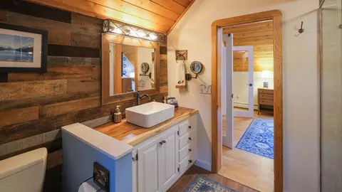 Bath - 99 Johnson Loop, Ludlow, VT 05149 photo 6 of 11