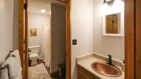 Bath - 75 Upper Xrd #C6, Ludlow, VT 05149 photo 1 of 4