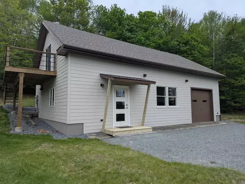 598 Sheldon Brook Rd, Lyndonville, VT 05851