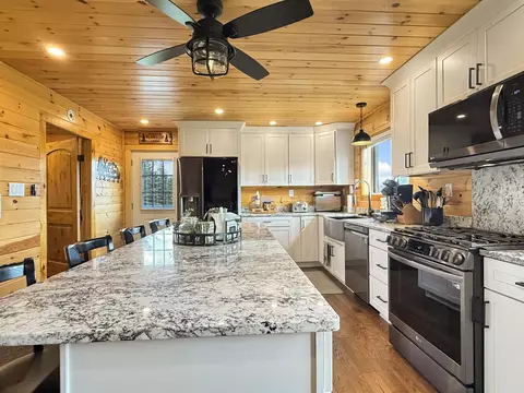 Kitchen - 428 E Colebrook Rd, Colebrook, NH 03576 photo 5 of 7