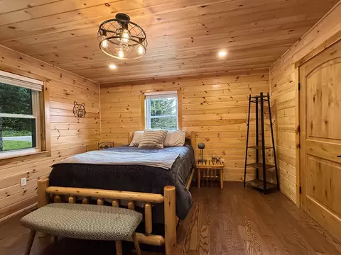 Bedroom - 428 E Colebrook Rd, Colebrook, NH 03576 photo 3 of 9