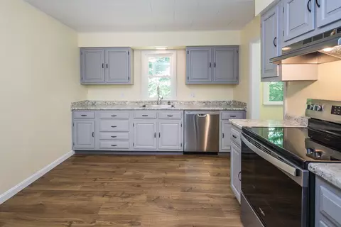 Kitchen - 83 Pencil Mill Rd, Castleton, VT 05735 photo 2 of 3