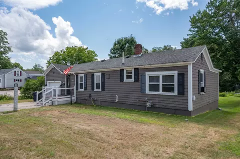 101 Park St, Northfield, NH 03276